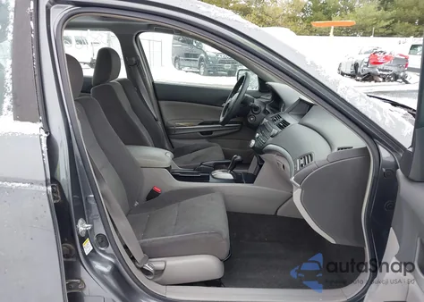 2009 Honda Accord 2.4 Ex from USA, damaged, VIN 1HGCP26739A161217